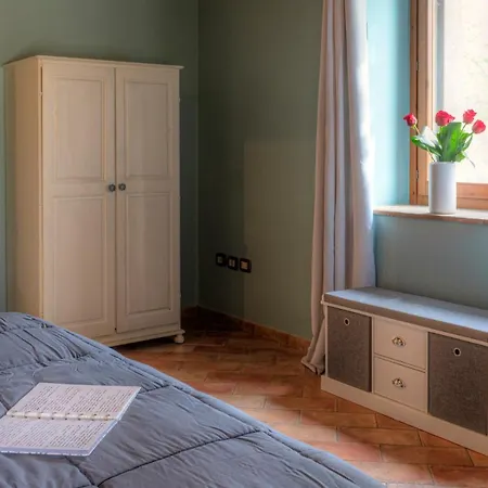 Apartment Spacious Apartment In Umbrian Farm House
