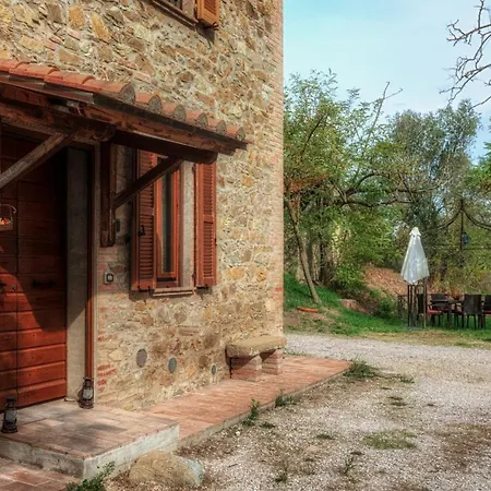 Spacious Apartment In Umbrian Farm House * Magione