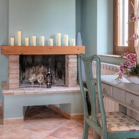 Apartment Spacious Apartment In Umbrian Farm House *